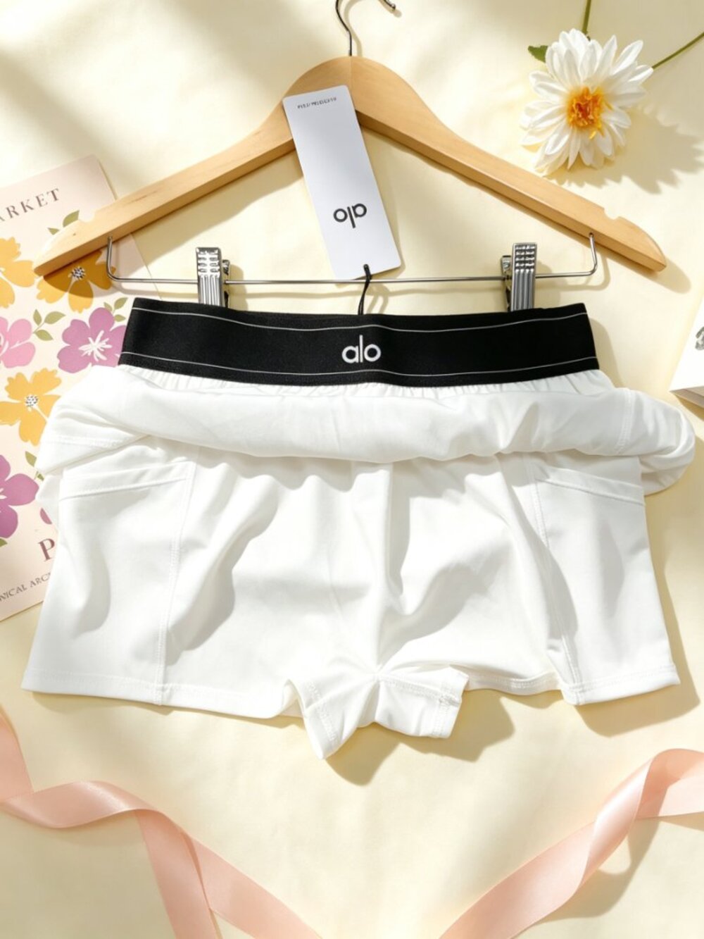 ALO Yoga Women's White Tennis Skirt✨New Sporty Chic Match Point - Picture 4 of 9